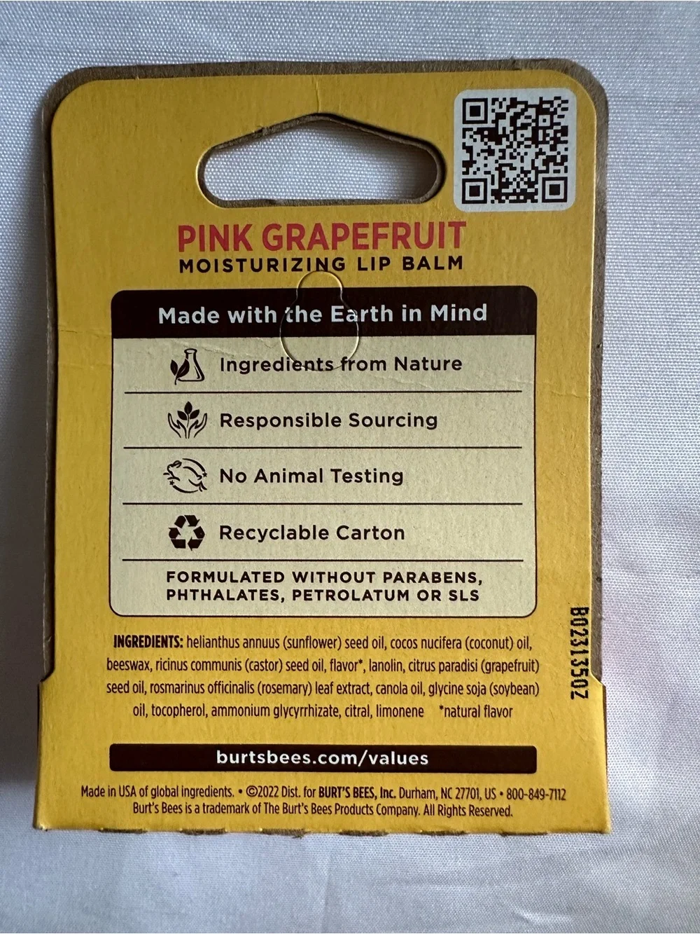 Burt's Bees Pink Grapefruit Moisturizing Lip Balm 0.15 oz 6 Count